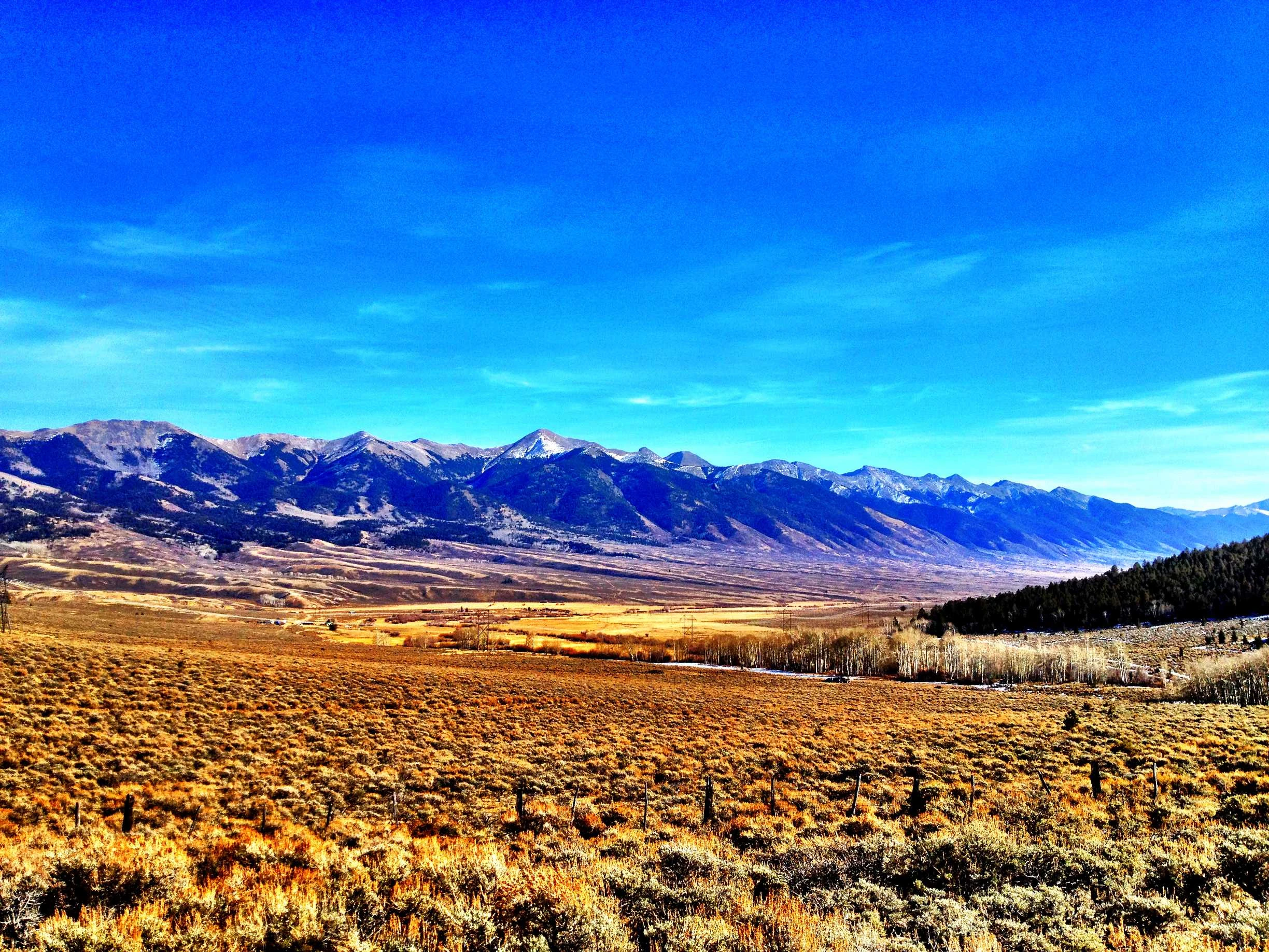 San Luis Valley mountains